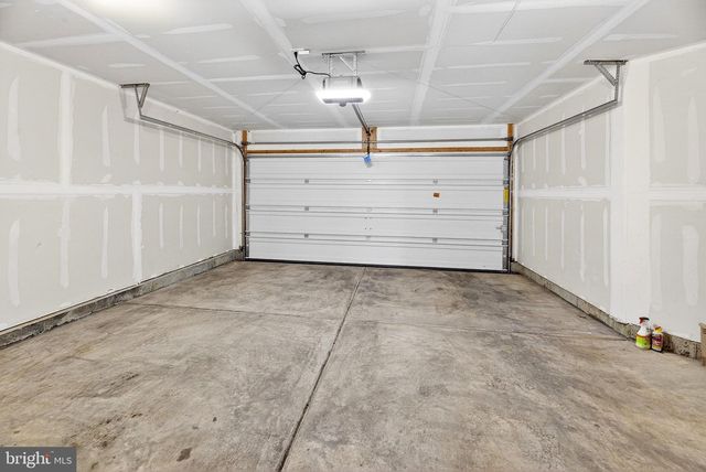 25 STANTON RD, Mount Holly, NJ 08060