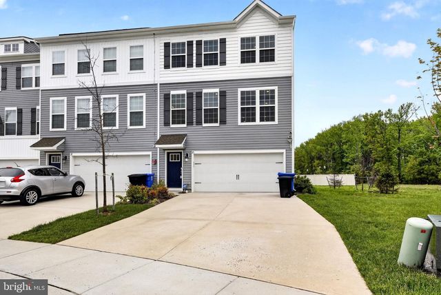 25 STANTON RD, Mount Holly, NJ 08060