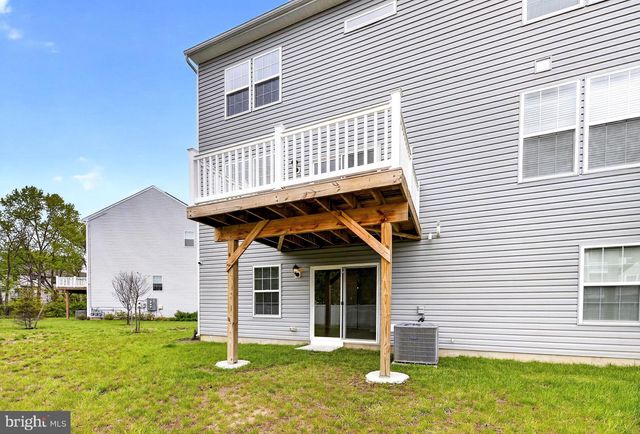 25 STANTON RD, Mount Holly, NJ 08060