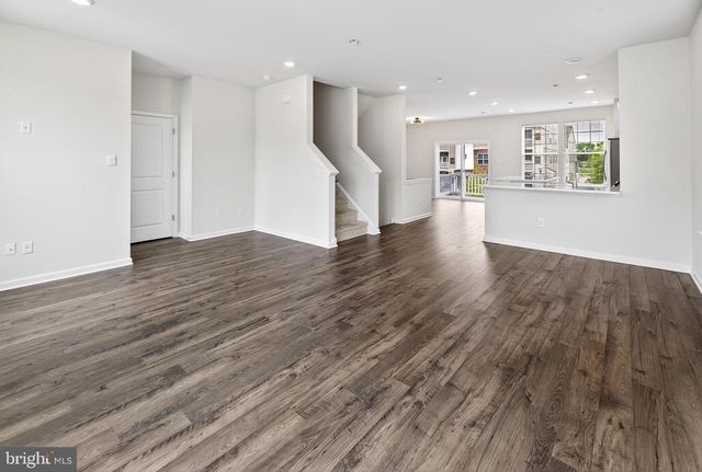 25 STANTON RD, Mount Holly, NJ 08060