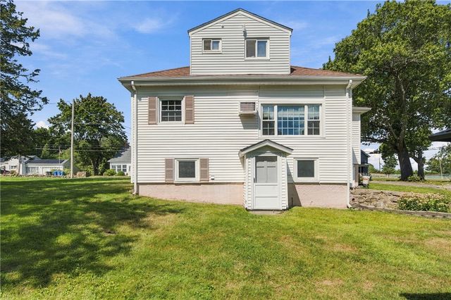 230 School Street 1, Lincoln, RI 02865