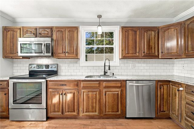 230 School Street 1, Lincoln, RI 02865