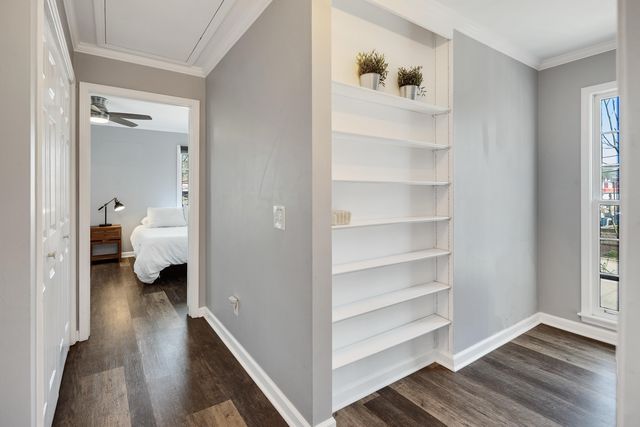 1654 EASTMORELAND AVE, Memphis, TN 38104