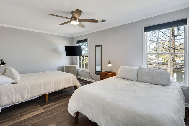 1654 EASTMORELAND AVE, Memphis, TN 38104