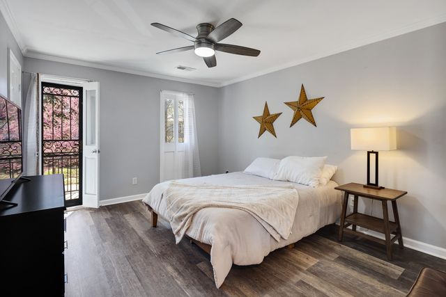 1654 EASTMORELAND AVE, Memphis, TN 38104