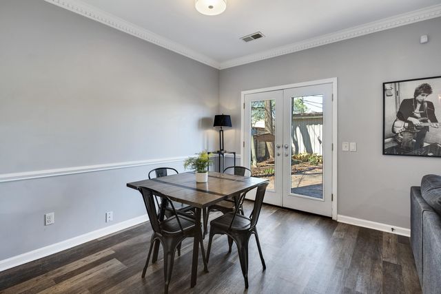 1654 EASTMORELAND AVE, Memphis, TN 38104