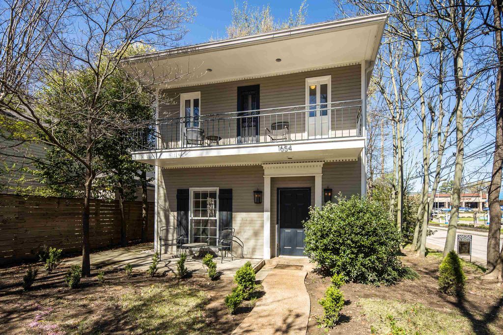 1654 EASTMORELAND AVE, Memphis, TN 38104