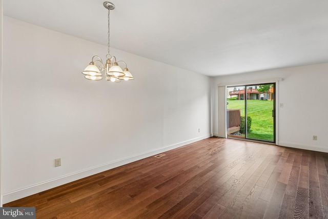537 BASSETT LN, West Norriton, PA 19403