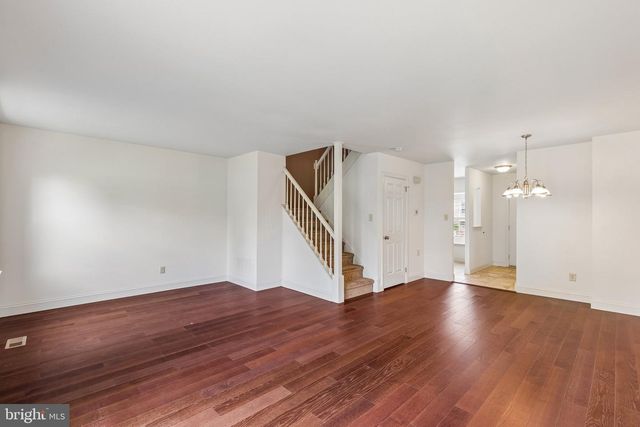 537 BASSETT LN, West Norriton, PA 19403