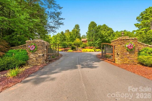 207 Mossy Oak Trail 166, Nebo, NC 28761