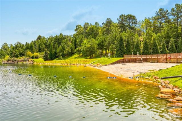 207 Mossy Oak Trail 166, Nebo, NC 28761