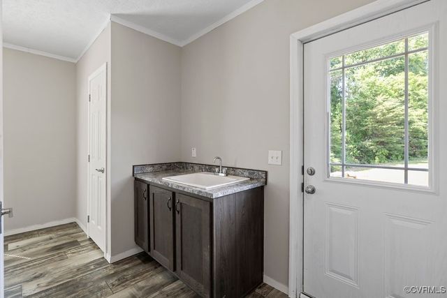 1646 Ragland Rd, Goochland, VA 23063