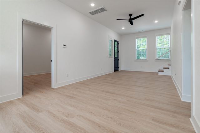 325 W Rock Street, Fayetteville, AR 72701