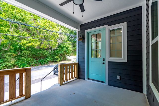 325 W Rock Street, Fayetteville, AR 72701