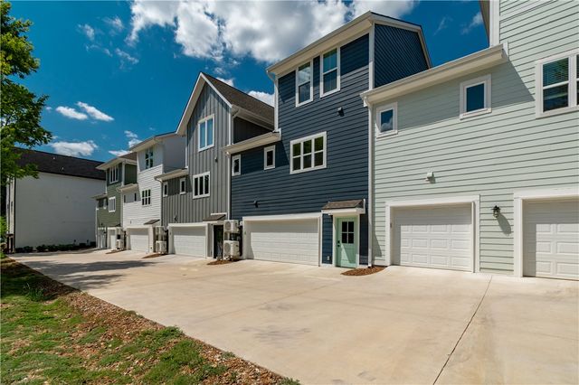 325 W Rock Street, Fayetteville, AR 72701