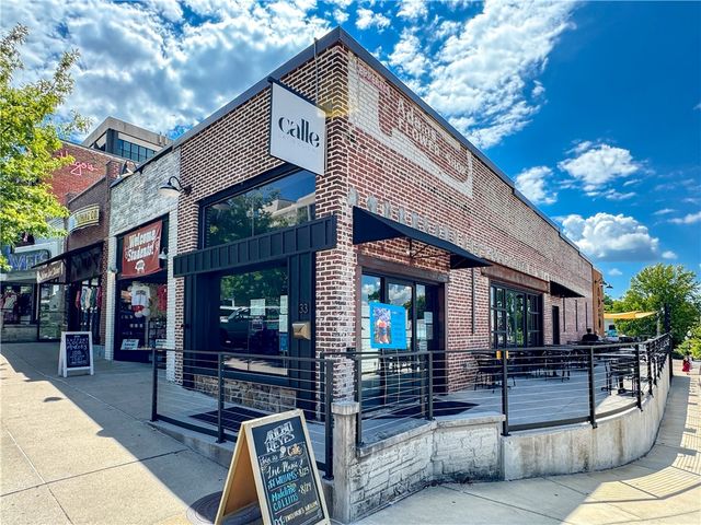 325 W Rock Street, Fayetteville, AR 72701