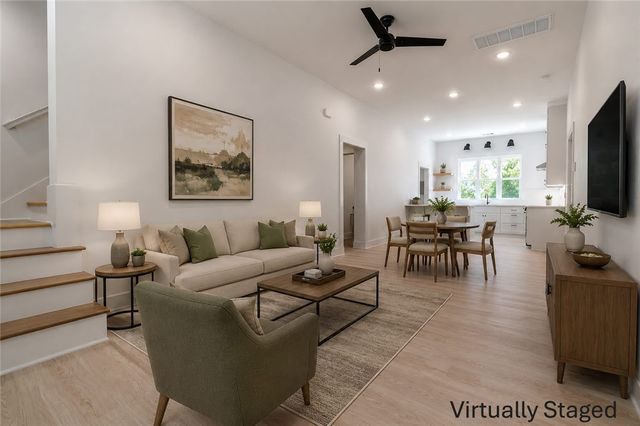325 W Rock Street, Fayetteville, AR 72701