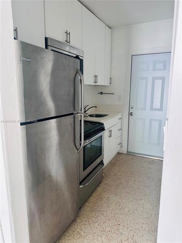 1450 SW 6th St 2, Miami, FL 33135