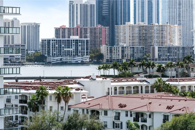 3131 NE 188th St 2-1010, Aventura, FL 33180
