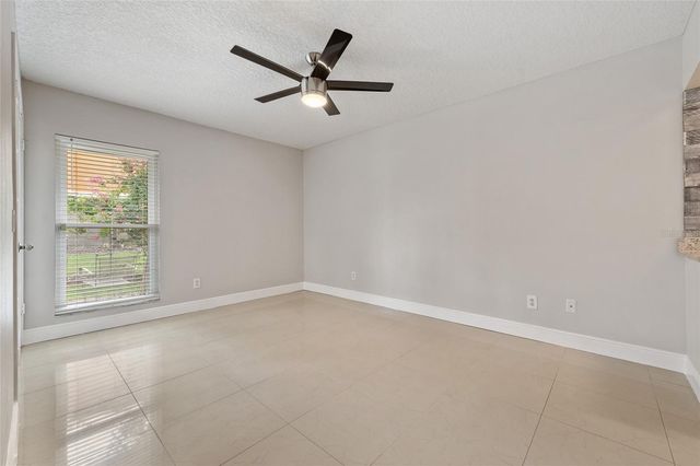 4304 MIDDLEBROOK ROAD 4304, Orlando, FL 32811
