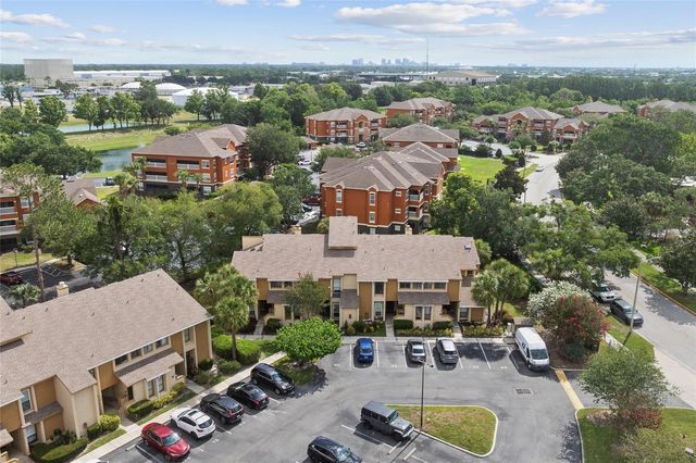 4304 MIDDLEBROOK ROAD 4304, Orlando, FL 32811