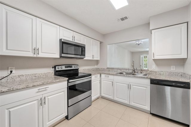 4304 MIDDLEBROOK ROAD 4304, Orlando, FL 32811