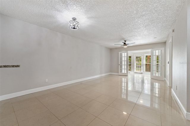 4304 MIDDLEBROOK ROAD 4304, Orlando, FL 32811