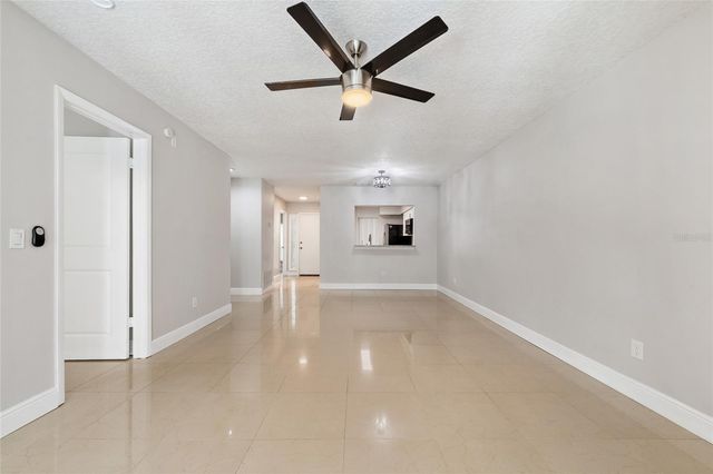 4304 MIDDLEBROOK ROAD 4304, Orlando, FL 32811