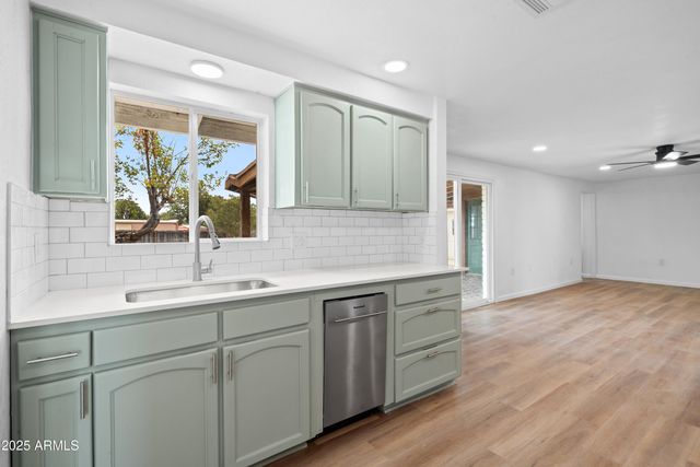 2200 MADERA Drive, Sierra Vista, AZ 85635