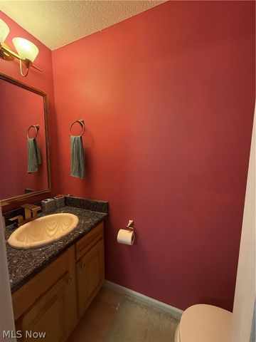 1376 Catherine Avenue Extension, Lakemore, OH 44250