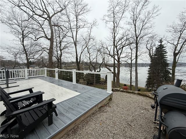 1376 Catherine Avenue Extension, Lakemore, OH 44250