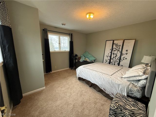 1376 Catherine Avenue Extension, Lakemore, OH 44250