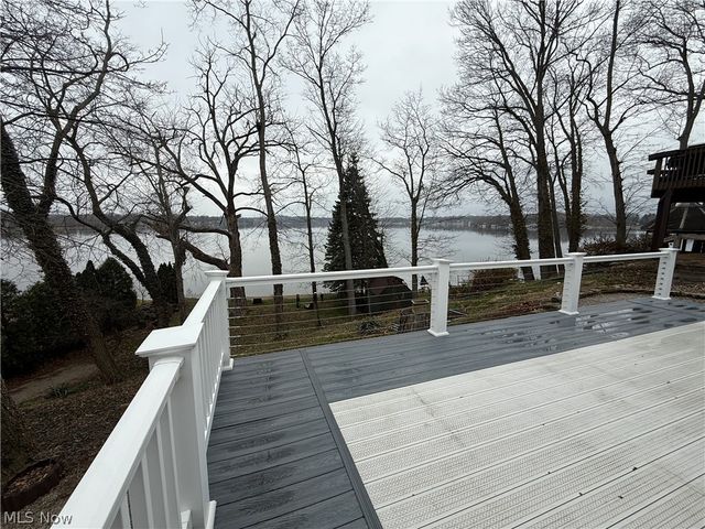 1376 Catherine Avenue Extension, Lakemore, OH 44250