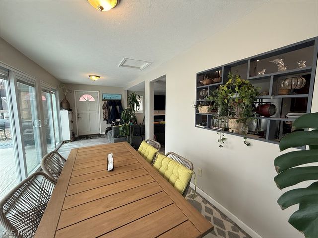 1376 Catherine Avenue Extension, Lakemore, OH 44250