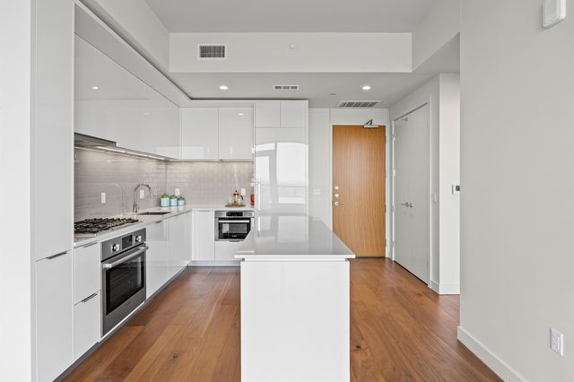 44 East Ave 3406, Austin, TX 78701