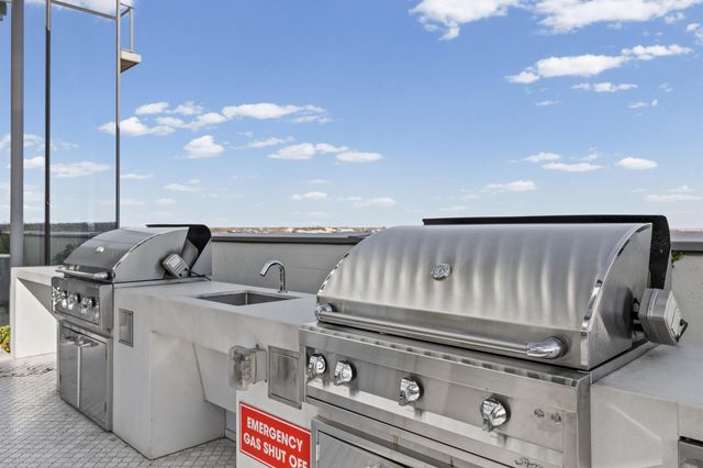 44 East Ave 3406, Austin, TX 78701