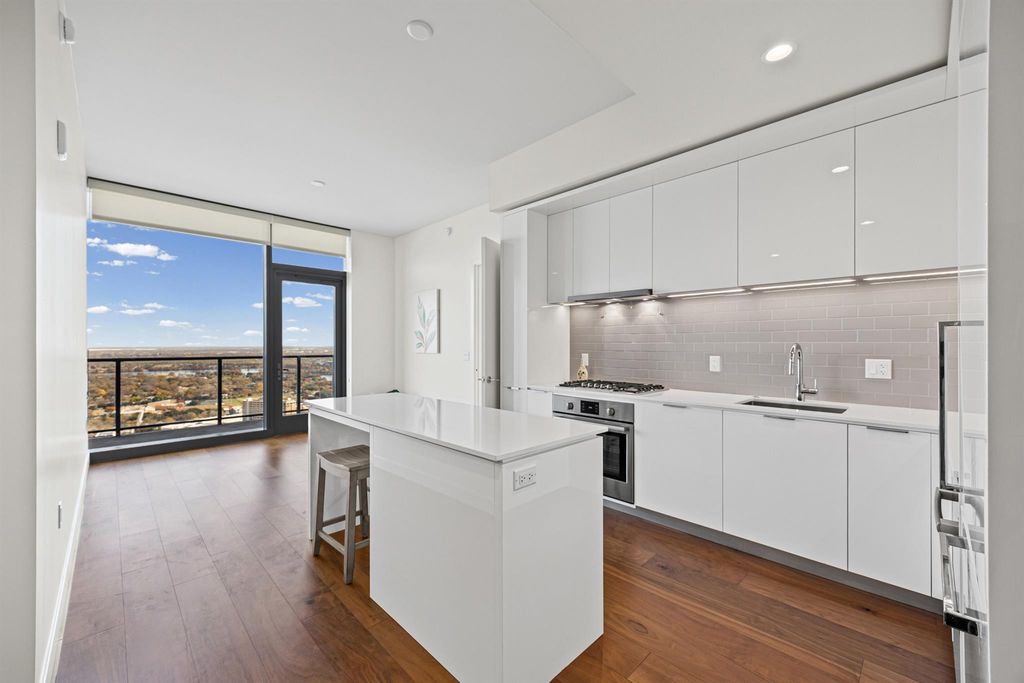 44 East Ave 3406, Austin, TX 78701