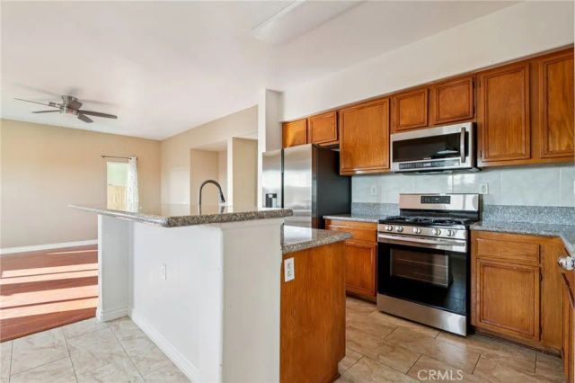 15015 Kitfox, Victorville, CA 92394