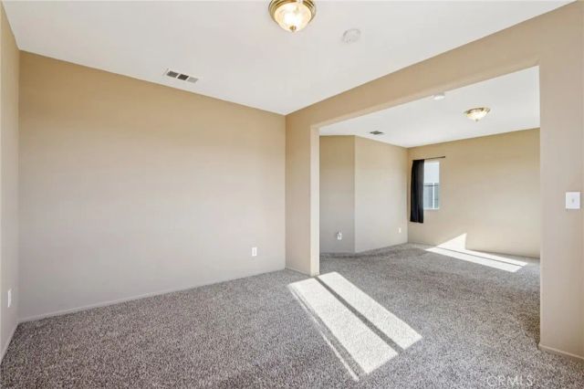 15015 Kitfox, Victorville, CA 92394