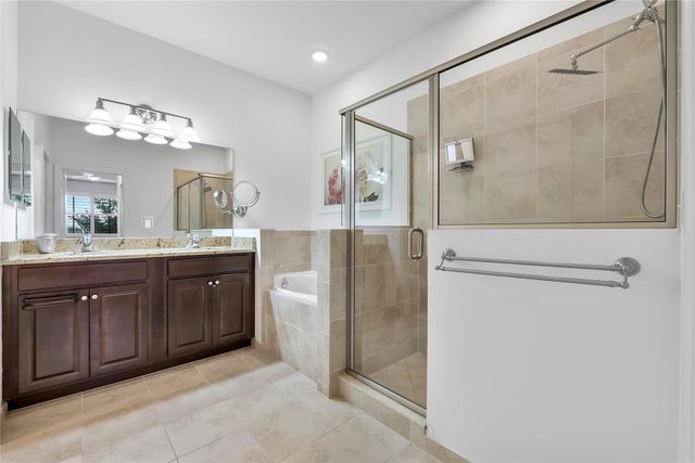 9585 Town Parc Cir N, Parkland, FL 33076