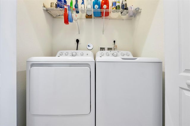 9585 Town Parc Cir N, Parkland, FL 33076