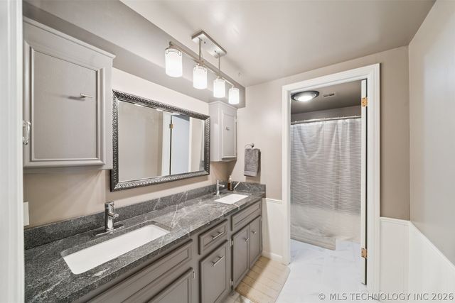 5008 S 72nd East Avenue, Tulsa, OK 74145