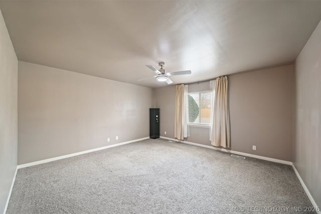 5008 S 72nd East Avenue, Tulsa, OK 74145