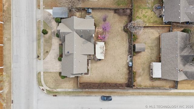 5008 S 72nd East Avenue, Tulsa, OK 74145