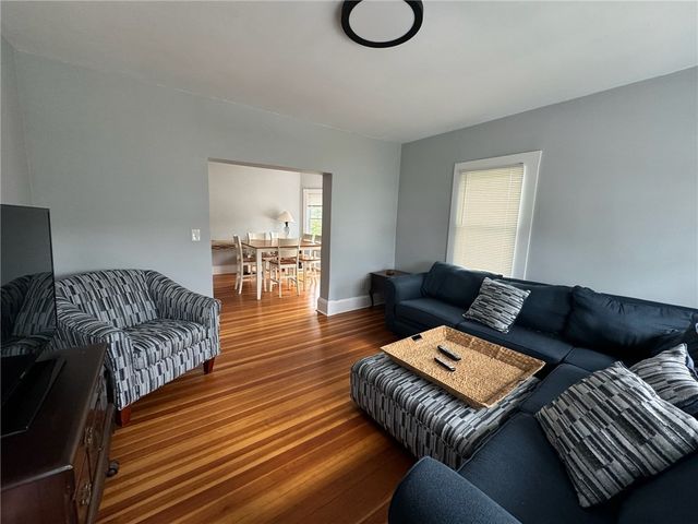60 Berkeley Avenue 2, Newport, RI 02840