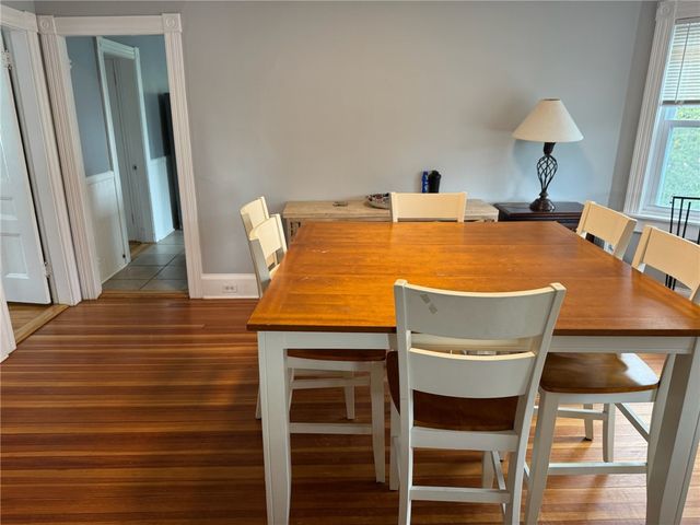 60 Berkeley Avenue 2, Newport, RI 02840