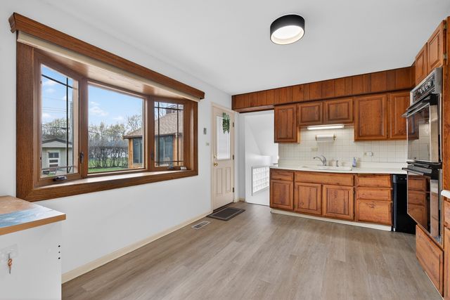 510 Audubon Street, Hoffman Estates, IL 60169