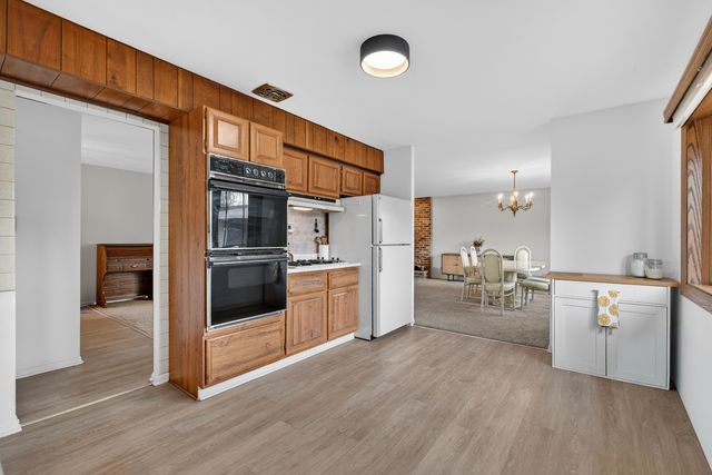 510 Audubon Street, Hoffman Estates, IL 60169