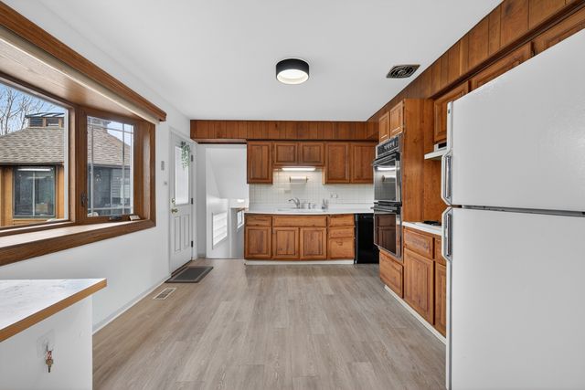 510 Audubon Street, Hoffman Estates, IL 60169