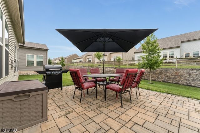 29 Bressler Road, Raritan Twp., NJ 08822